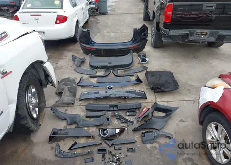 2023 Mazda Cx-30 2.5 S z USA, uszkodzony, nr VIN 3MVDMBAM1PM533998